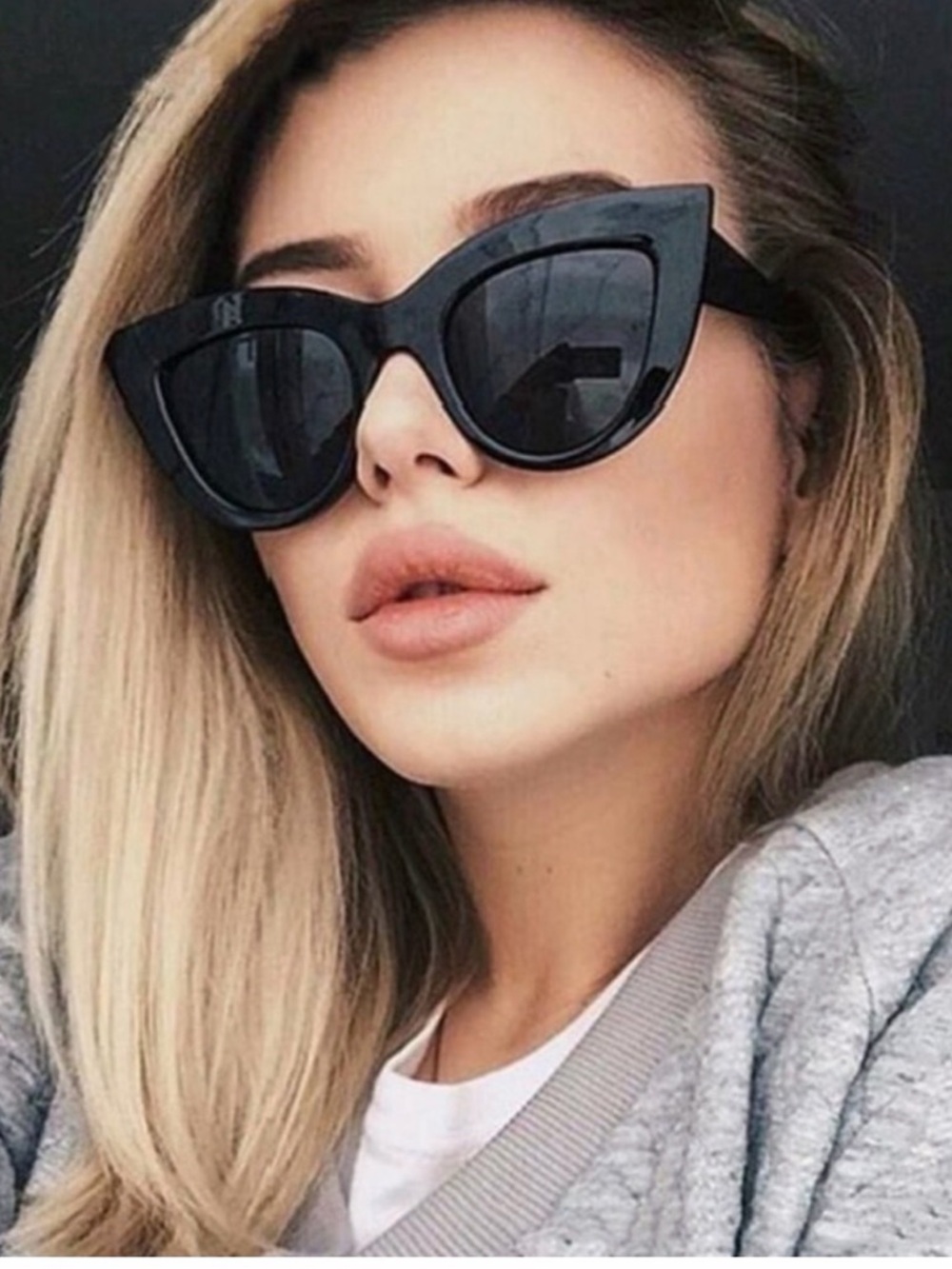 *NWT* Beautiful Women’s Black Cat Eye Sunglasses - Sleek UV Protection